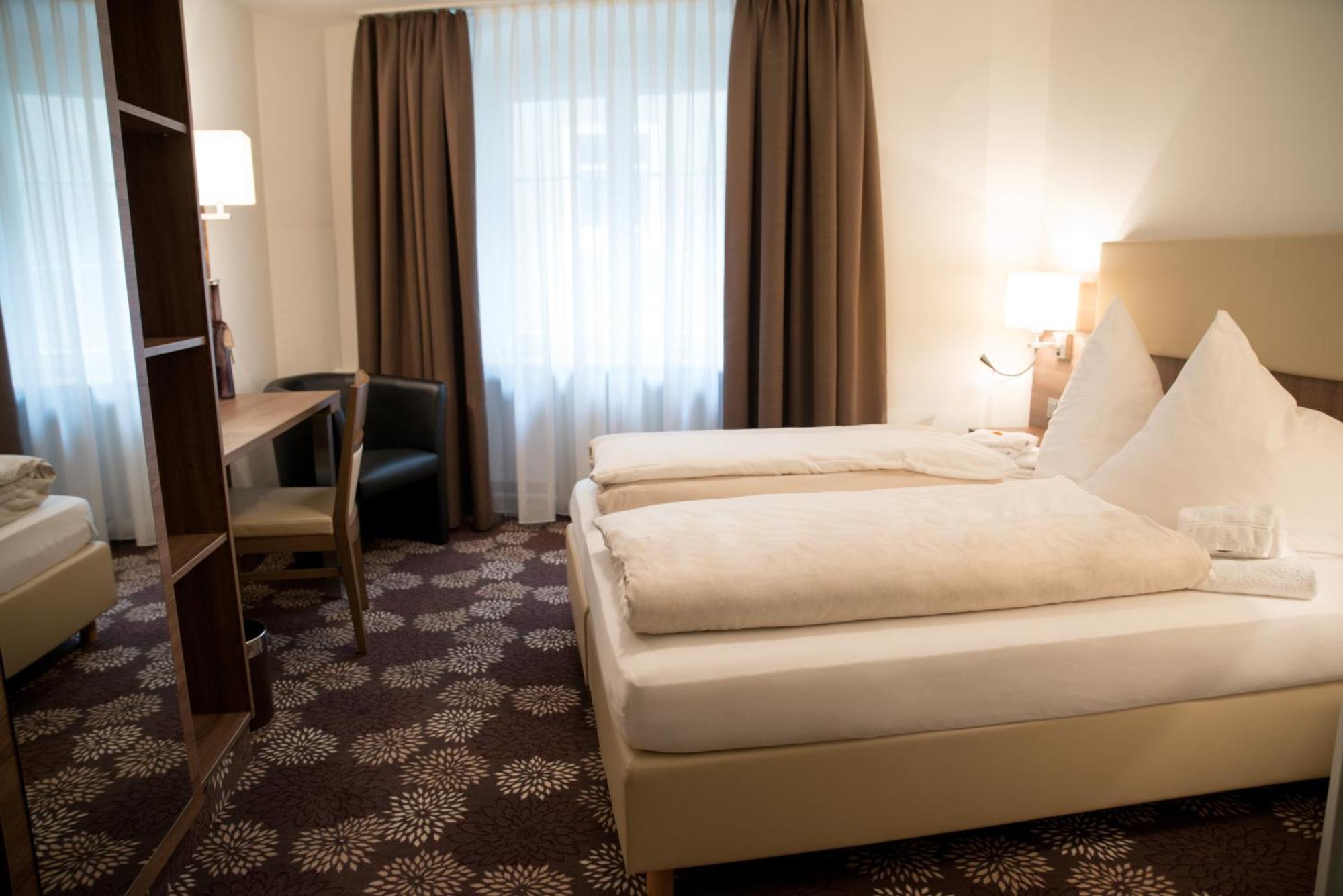 Brutsches Rebstock Hotel Laufenburg Bilik gambar